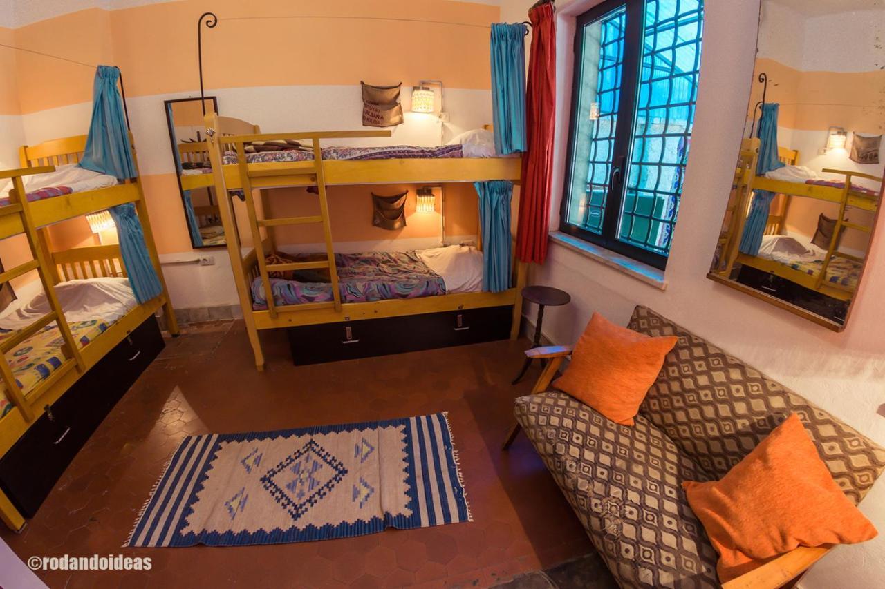 Trip'n'Hostel Tiranë Ngoại thất bức ảnh