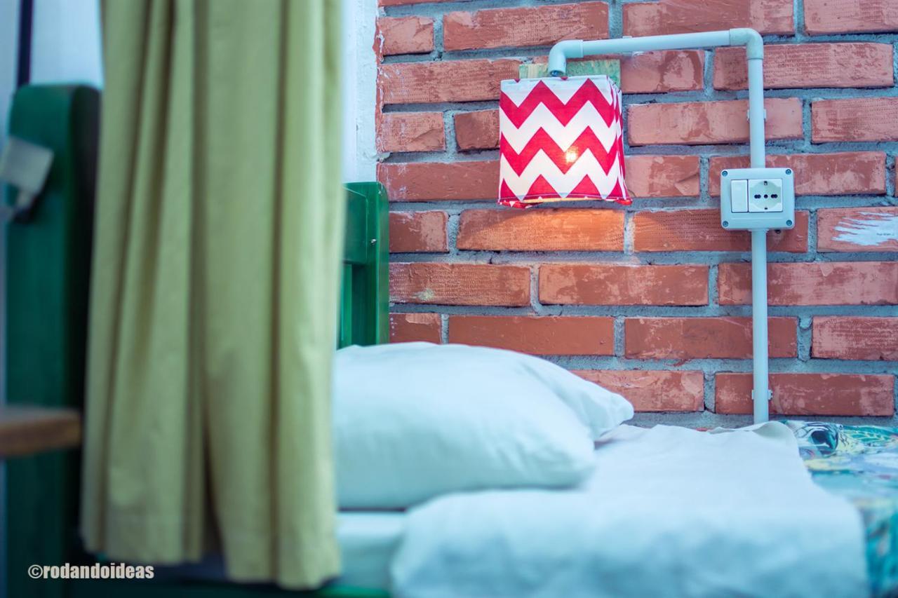Trip'n'Hostel Tiranë Ngoại thất bức ảnh