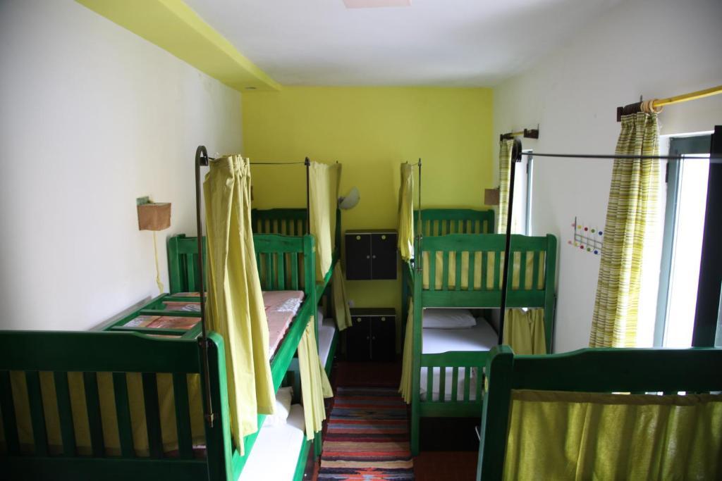 Trip'n'Hostel Tiranë Phòng bức ảnh